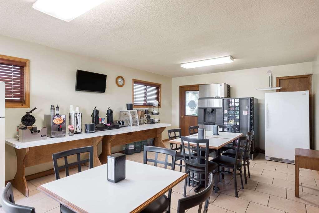 Knights Inn - Chanute Konforlar fotoğraf