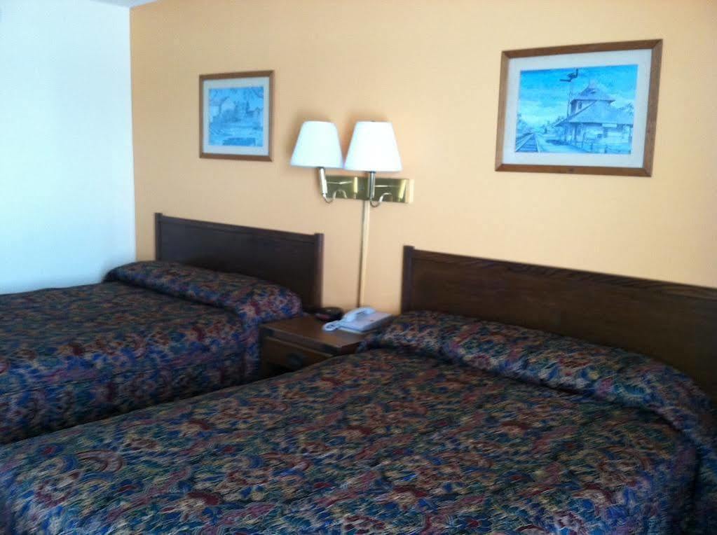 Knights Inn - Chanute Dış mekan fotoğraf