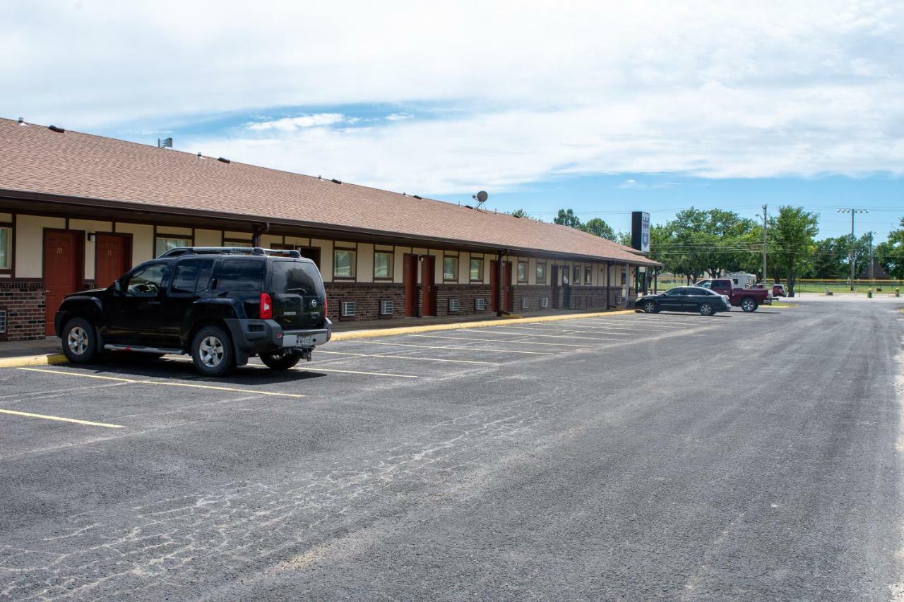 Knights Inn - Chanute Dış mekan fotoğraf